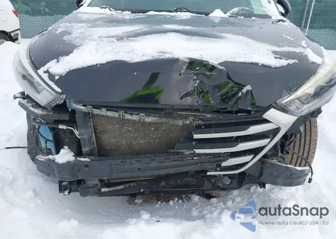 2017 Hyundai Tucson Se z USA, uszkodzony, nr VIN KM8J3CA41HU566280